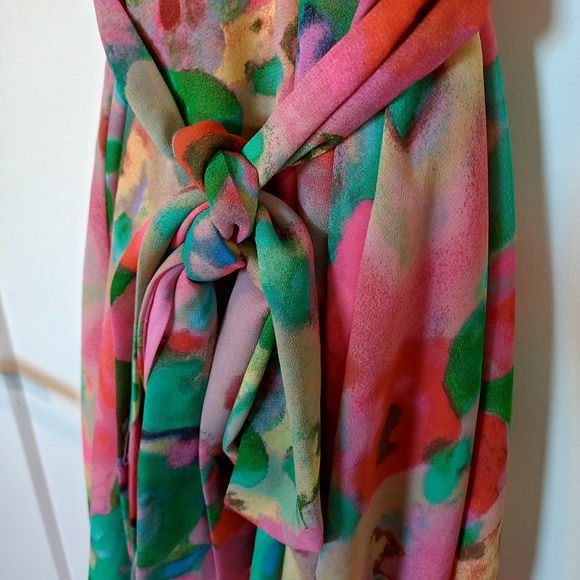 BB Dakota Spring Easter Floral Wrap Dress with Waist Belt - Picture 5 of 7